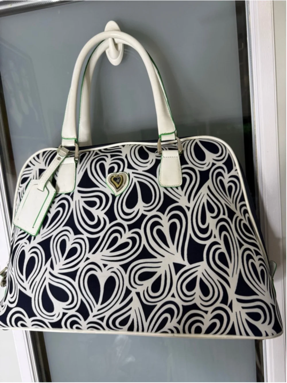 DIANE von FURSTENBERG Satchel One Size Navy White Heart Print